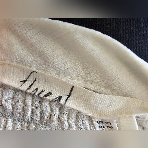 Floreat top - Picture 8 of 8